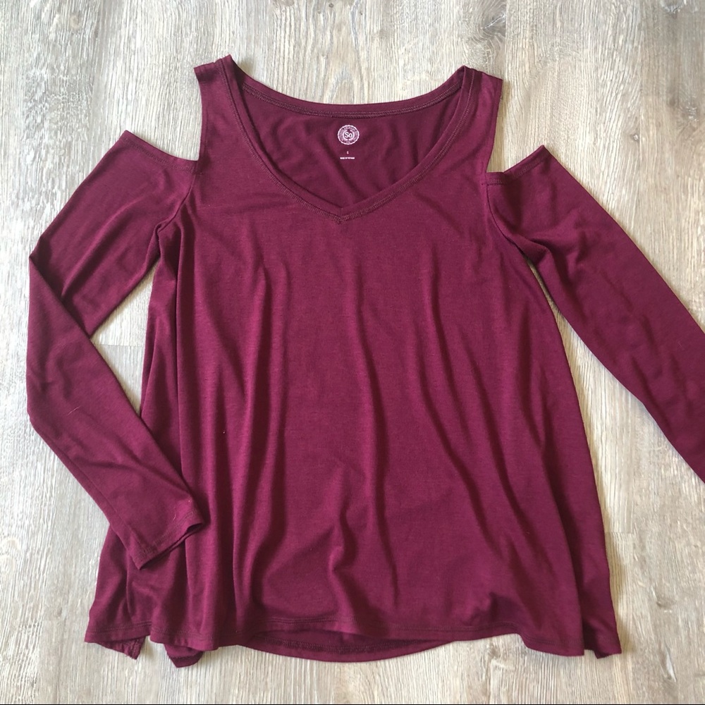 SO Cold Shoulder Long Sleeve Top - Dark Pink Size Small